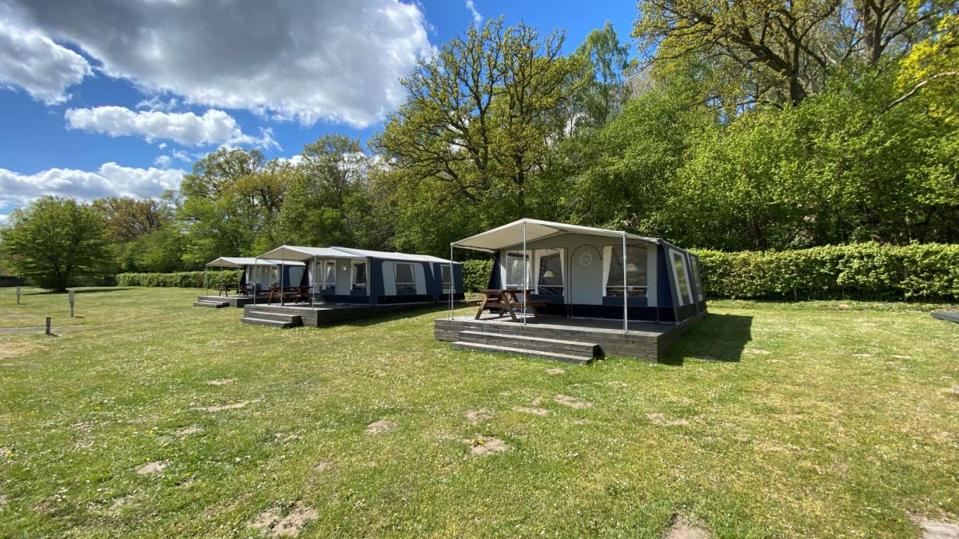 Prøv de flotte glampingtelte. Foto: DCU Prøv de flotte glampingtelte. Foto: DCU