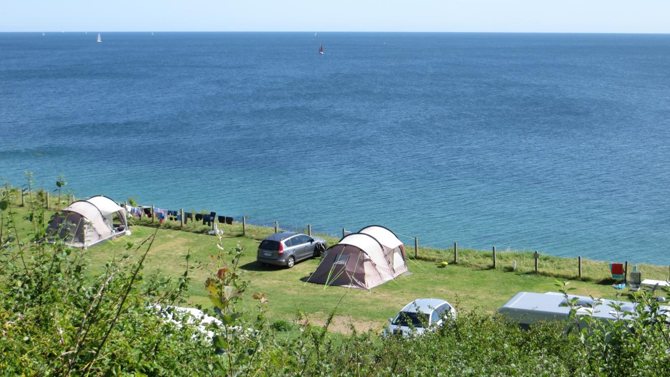 Teltcamping er populært og der er plads til teltcampister på alle campingpladser i Danmark.