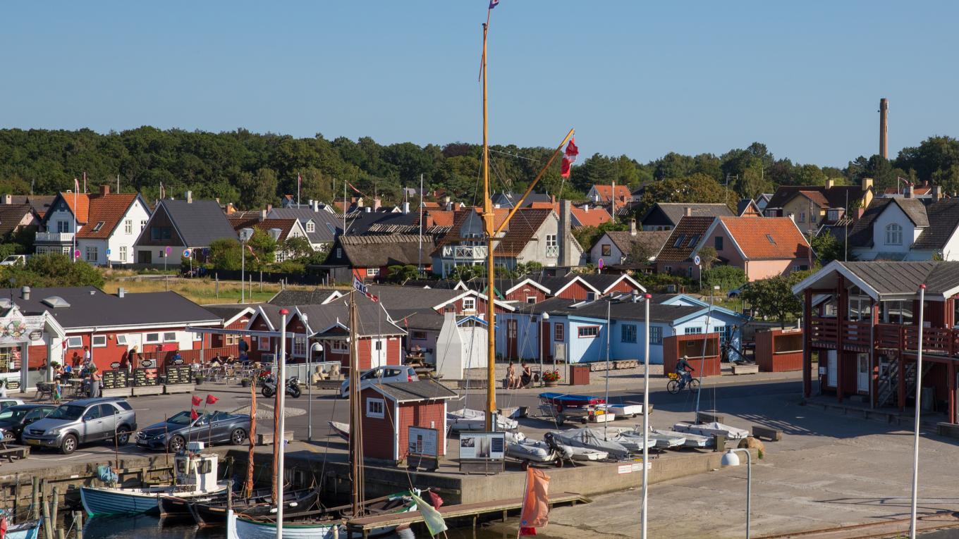 Vue ud over Hornbæk Havn