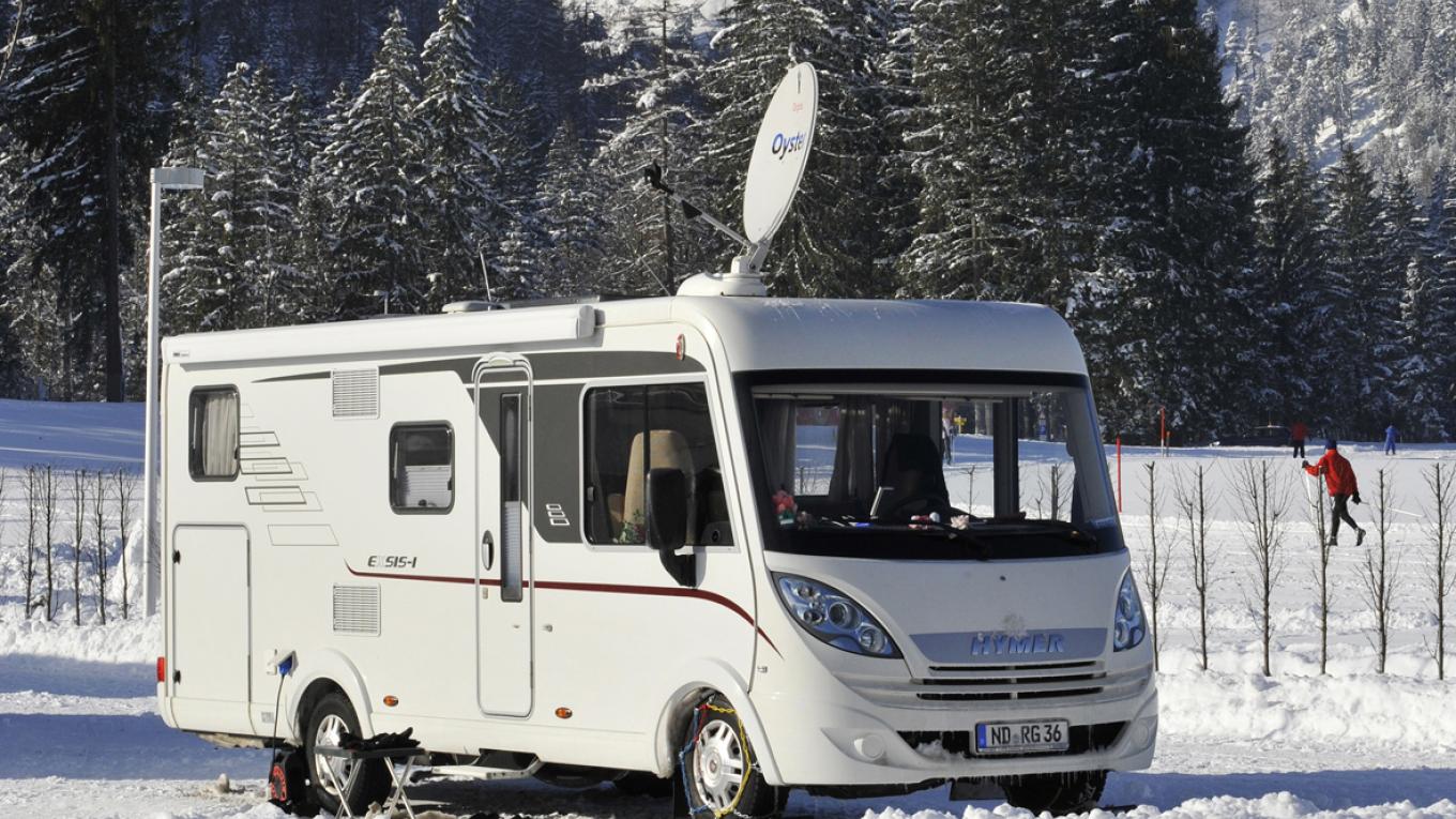 Fra den skønne campingplads Alpen Caravan Park Achensee kan du se lige op til de indbydende pister