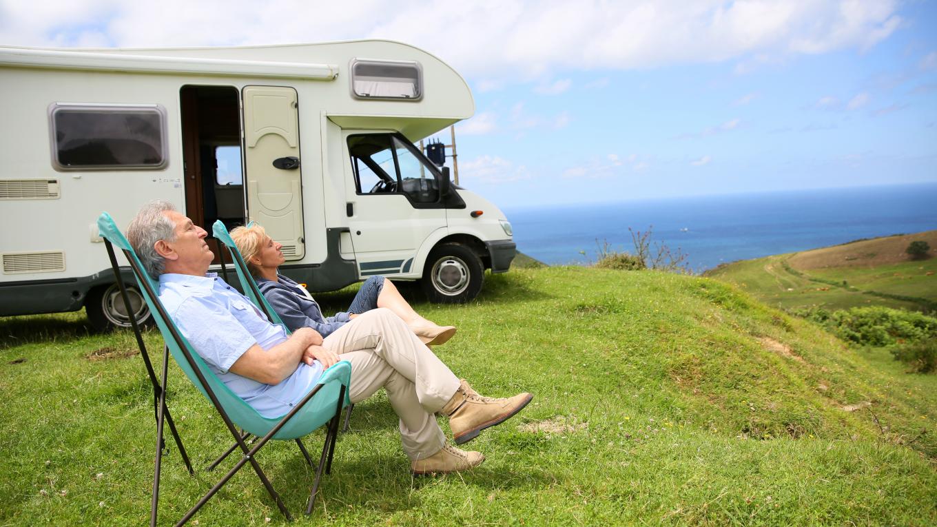 seniorer_pensionister_aeldre_autocamper_foto_colourbox.jpg
