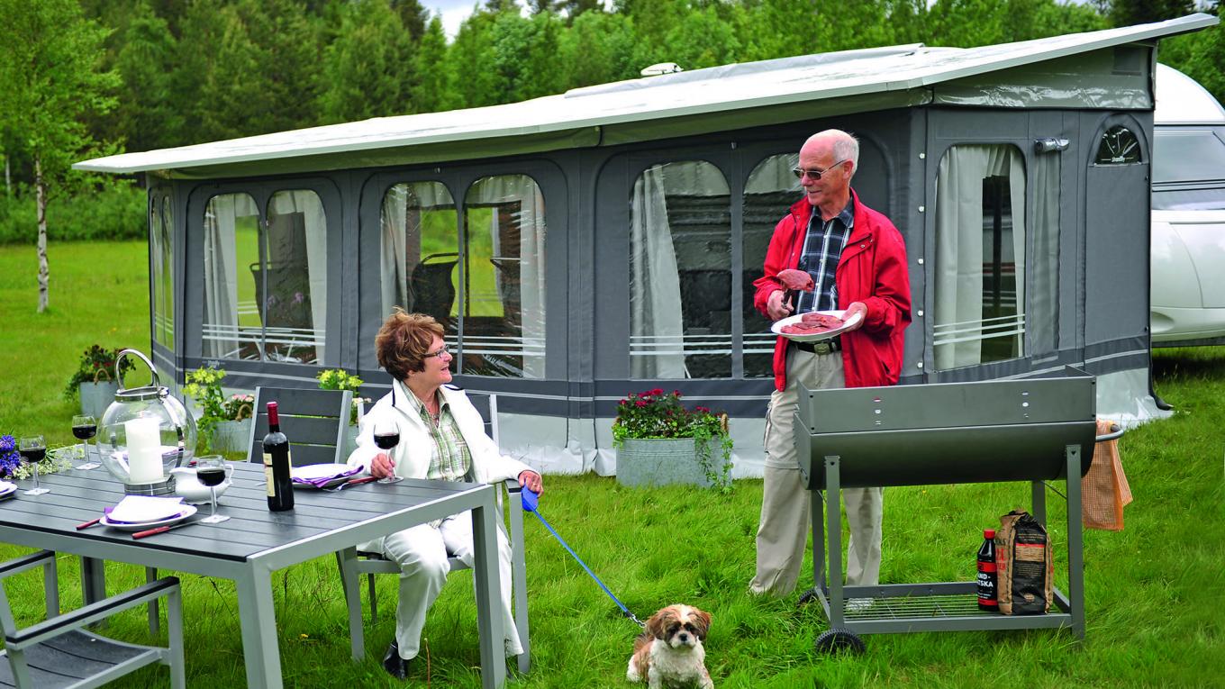 Nyd campinglivets glæder året rundt med et StandBy fortelt.