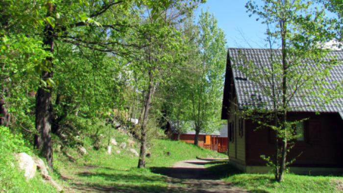 CAMPING ESPALIAS