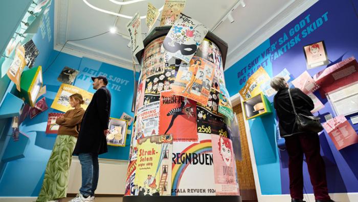 Billede af plakatsøjle