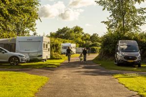 10-7-24_DCU_Camping_Hesselhus_plads_2024_Foto_Lasse_Loendahl_Henriksen--37.jpg