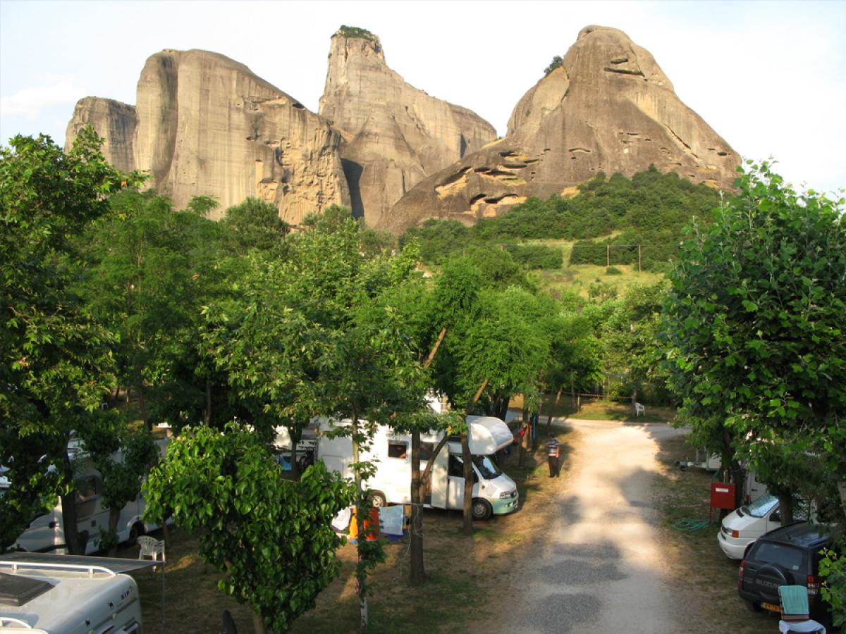 Camping Meteora Garden