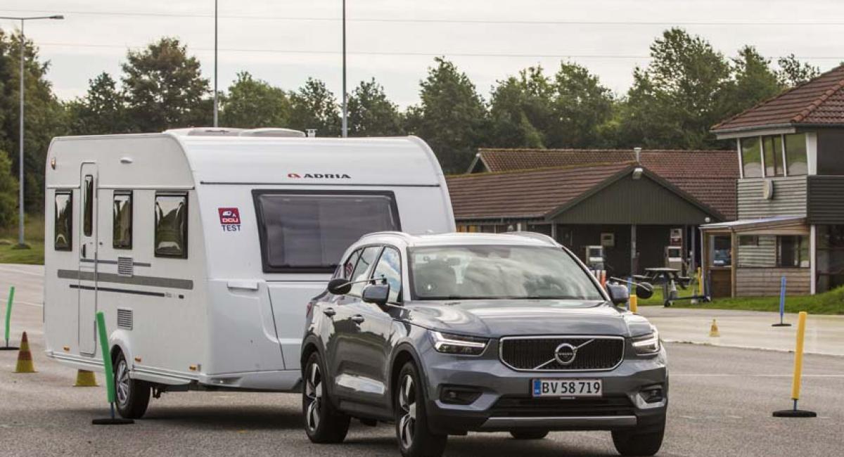 Volvo XC40 D4 AWD, bil, biltest, campingtrækker