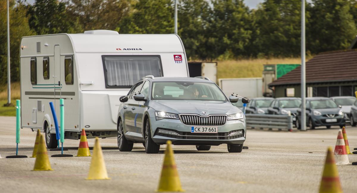 Skoda Superb Combi 2,0 TDI DSG Style