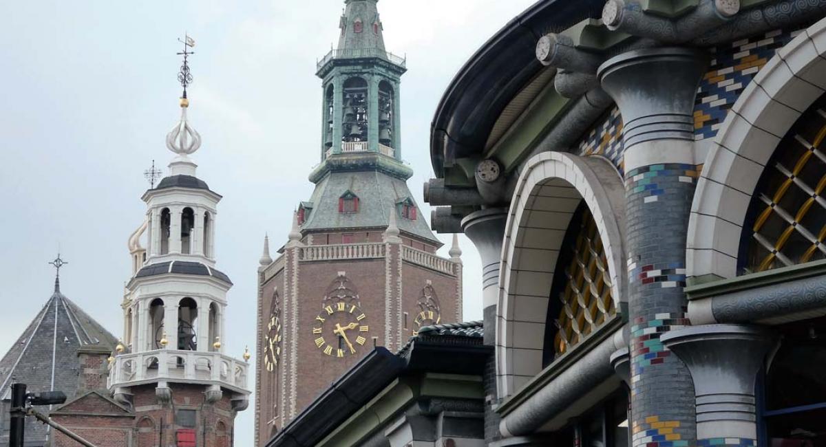 Holland, kirker, klokkespil