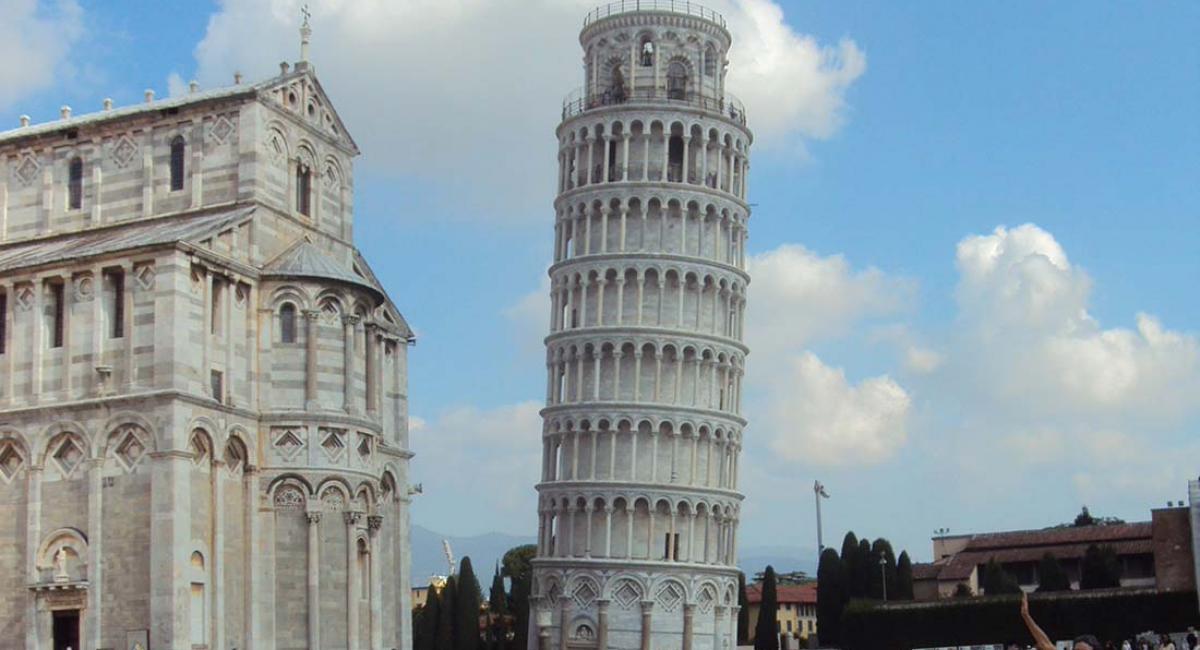 Pisa, Italien, Det skæve tårn