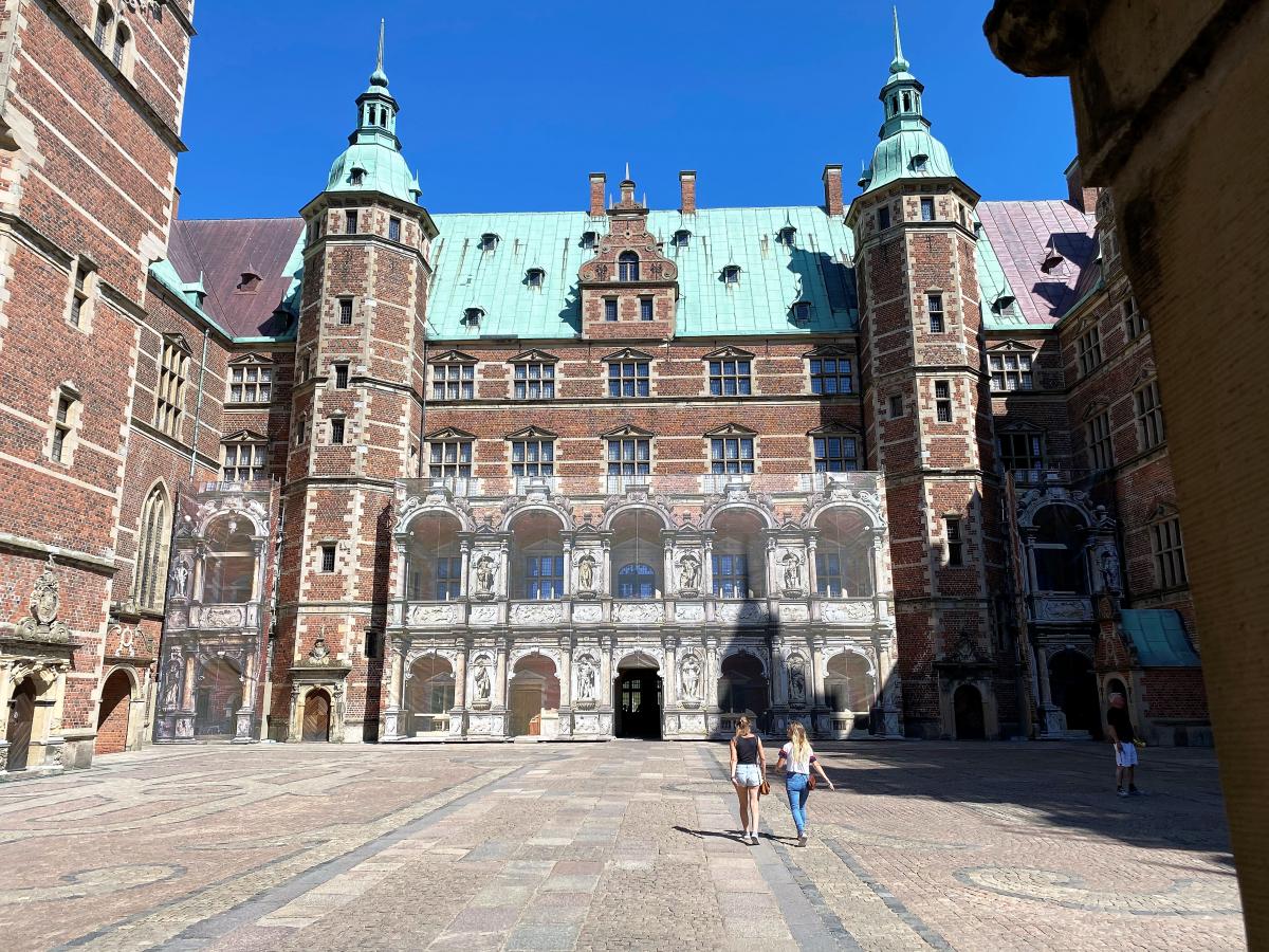 Frederiksborg Slot Sjælland rundt