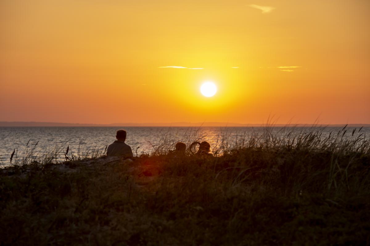 Pladser ved strand og by