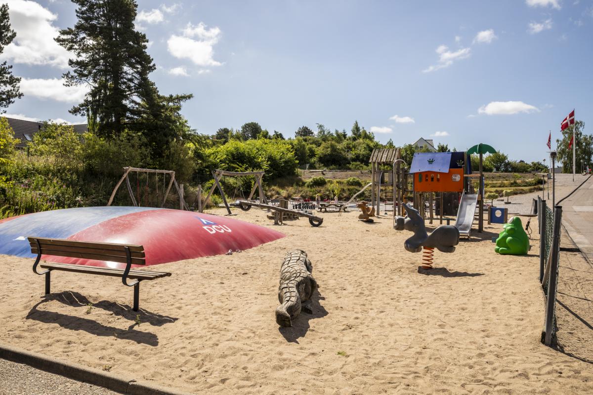 30-06-25_DCU-Camping_Ebeltoft_Mols_legepladser_lowres_2025_foto_Lasse_Loendahl_Henriksen-5