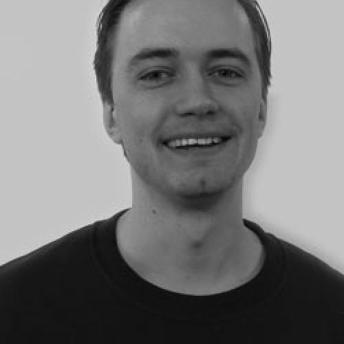 nick_portraet-medbarjederfoto.jpg