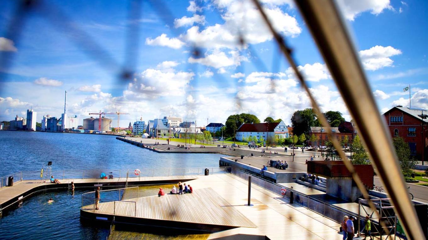 Aalborgs havnebad, havnefront