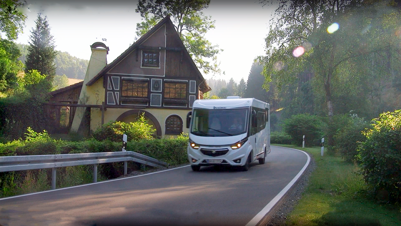 Campingmagasinet august 22